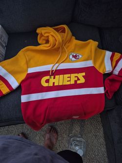 KC CHIEFS SWEATER AND COMBINE JACKET