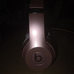 DR. DRE' BEATS SOLO 3" WIRELESS" HEADPHONES