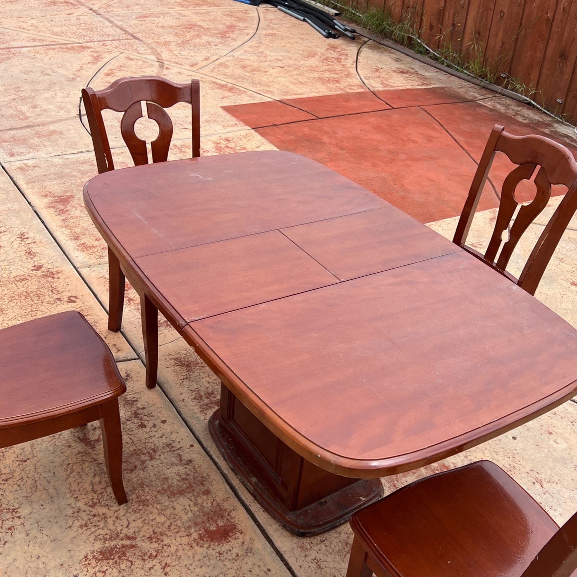 Table And Chairs for Sale in Antioch, CA OfferUp