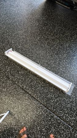 Garage shop light hardwired
