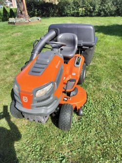 Husqvarna Riding Lawn Mower with Bagger