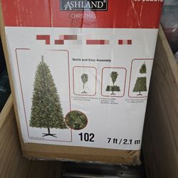 7ft Christmas Tree With Decorations 