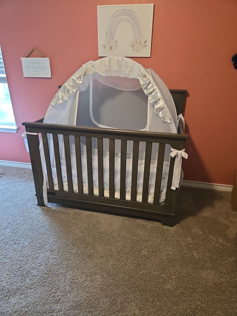 Baby Crib Bedroom Set