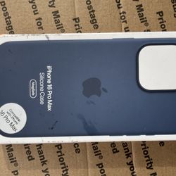 iPhone 16 Pro Max Silicone Case with MagSafe
