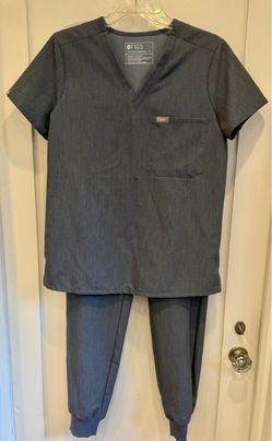 Figs Technical Support Scrubs. Blue grey like Blue Jeans. Small/Tall. Nice