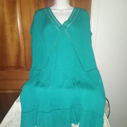 Green dress size extra large