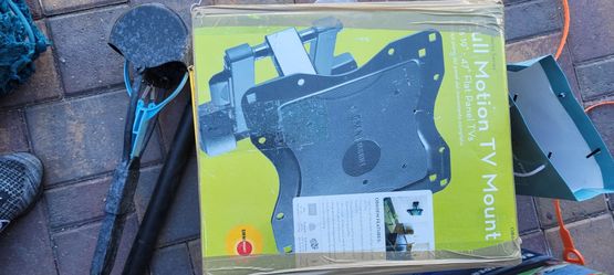 Flat Screen TV For Sale (Hisense)