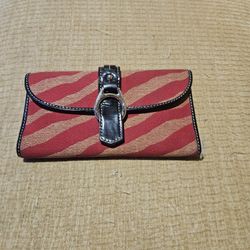 EXCELLENT CONDITION DOONEY AND BOURKE ZEBRA STRIPE FULL SIZE WALLET