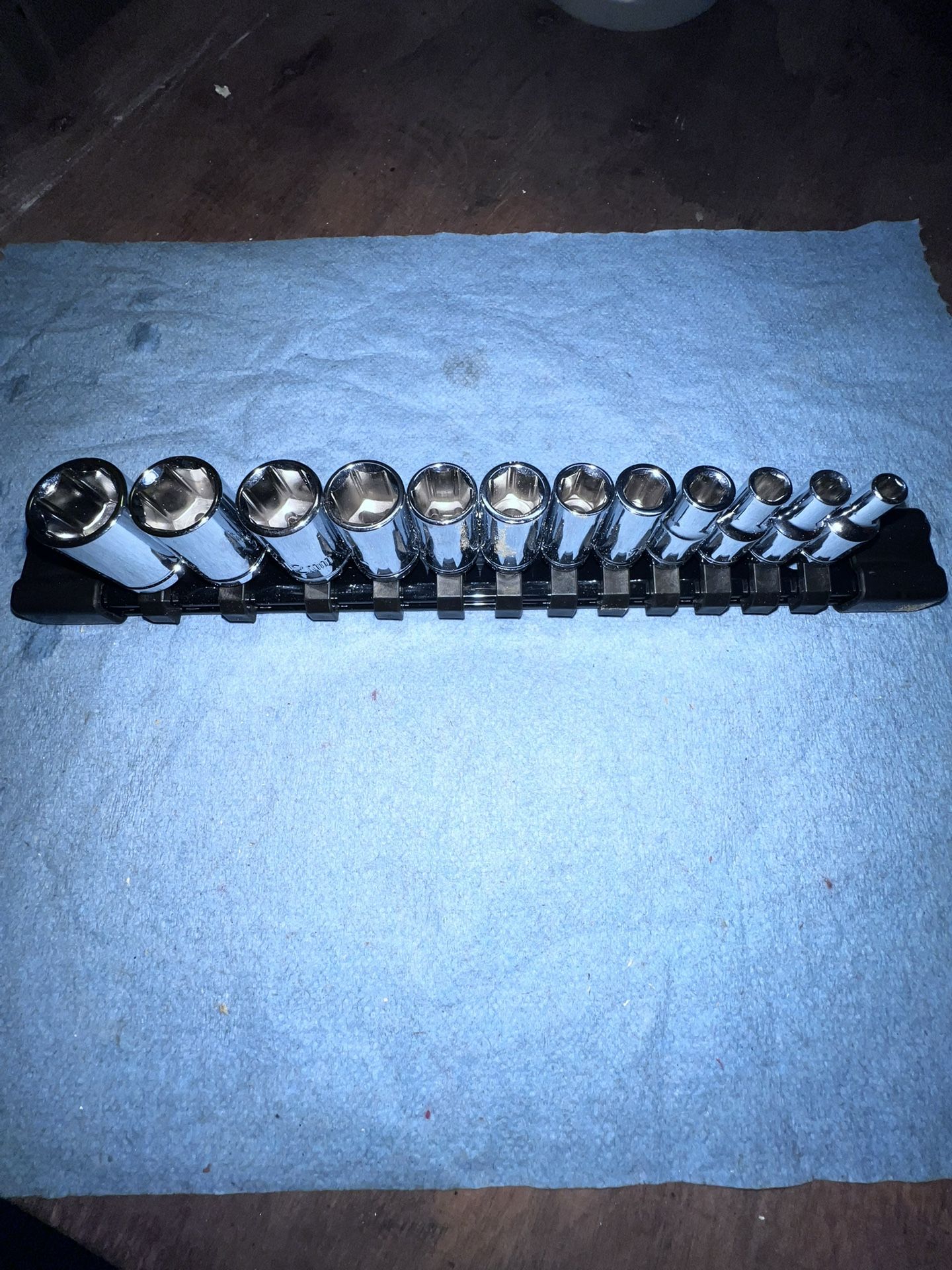 1/4 Sockets
