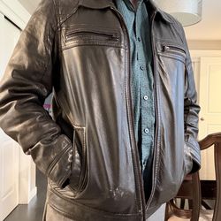 Guess leather jacket (genuine), Men's M
