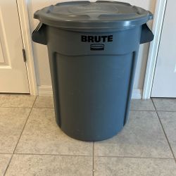 X2-Brute Rubbermaid PVC Tank 