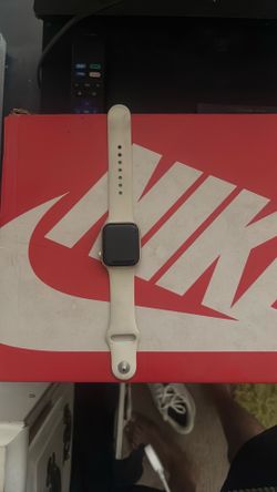 Apple Watch SE