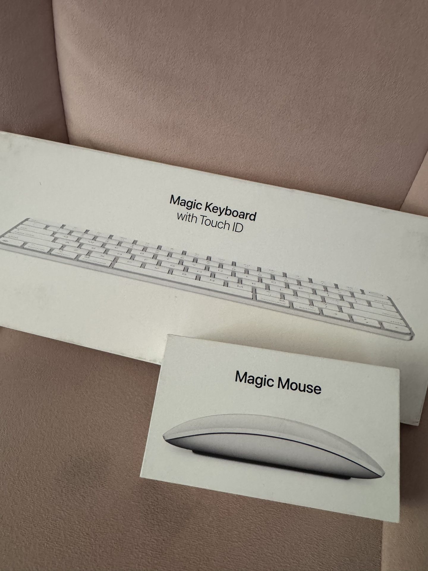 Apple Magic Keyboard With Touch ID + MagicMouse