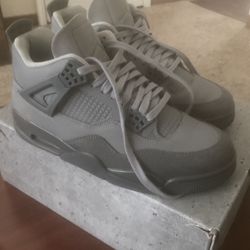 Air Jordan 4 Retro
