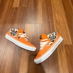 Size 10.5 Supreme Vans