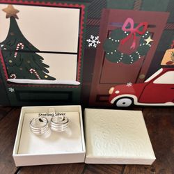 Sterling Silver Brand New Earrings For  Christmas Gifts 