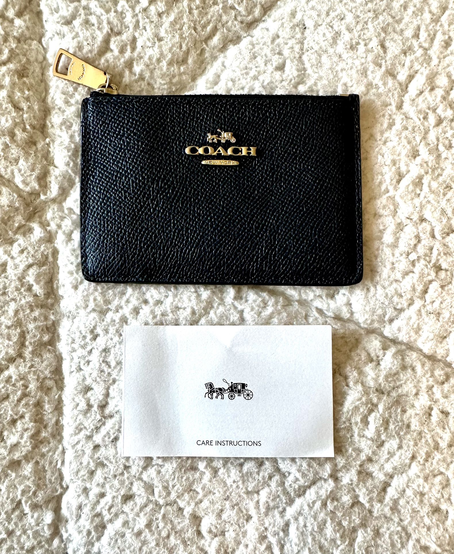 Coach Purse And Skinny Id Case for Sale in Temecula, CA - OfferUp