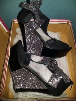 Lady Heels (Wedges)