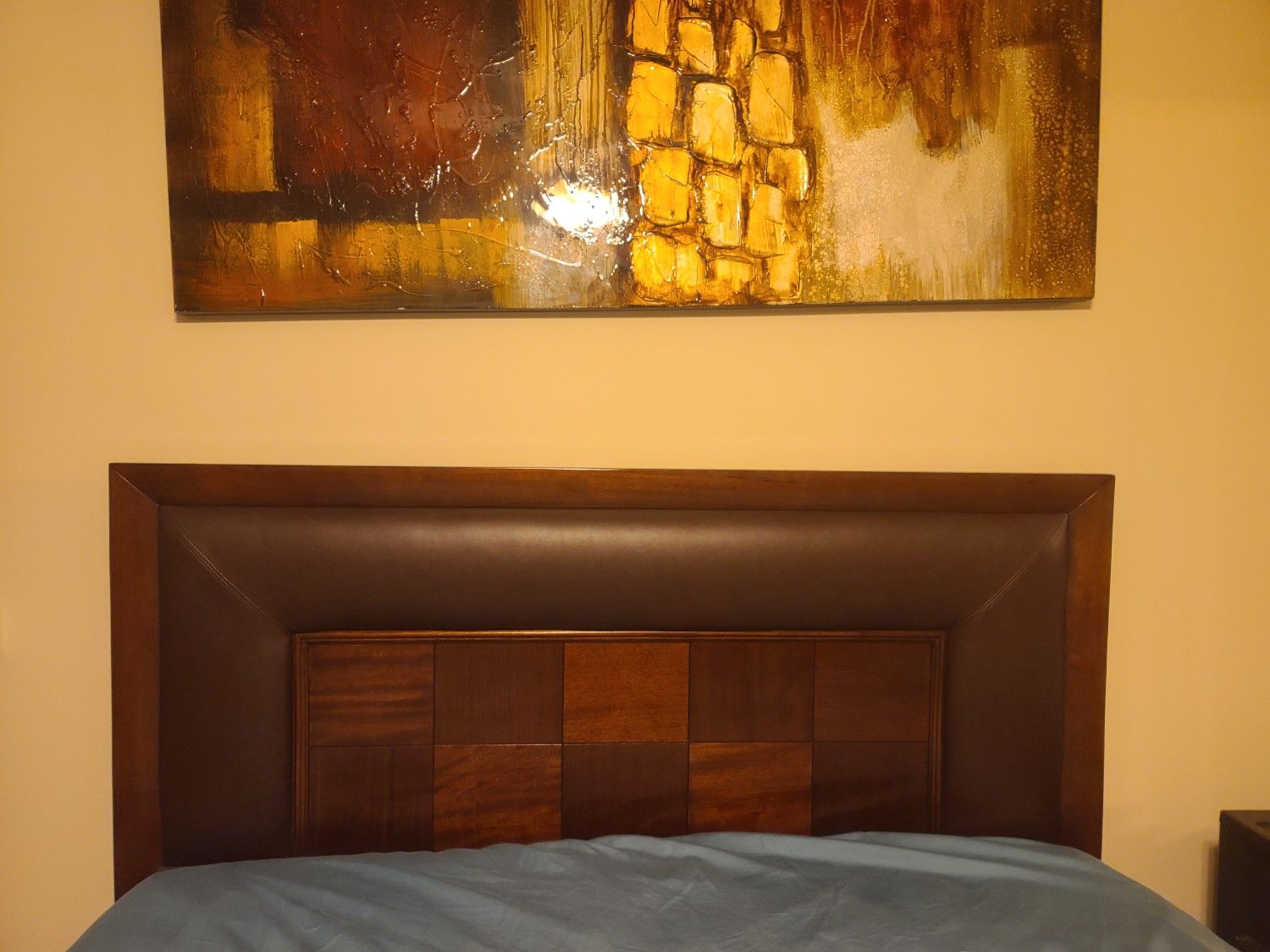 Bedroom Set Queen/Full OBO