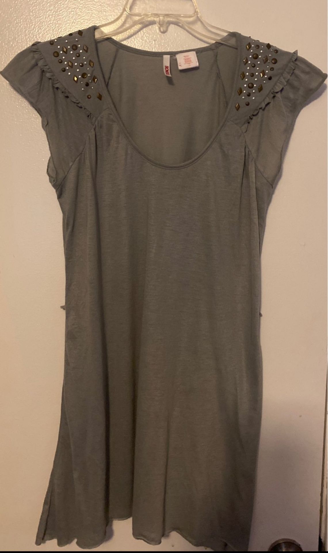 womens shirts