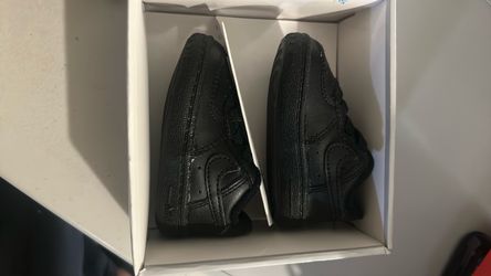 Baby shoes