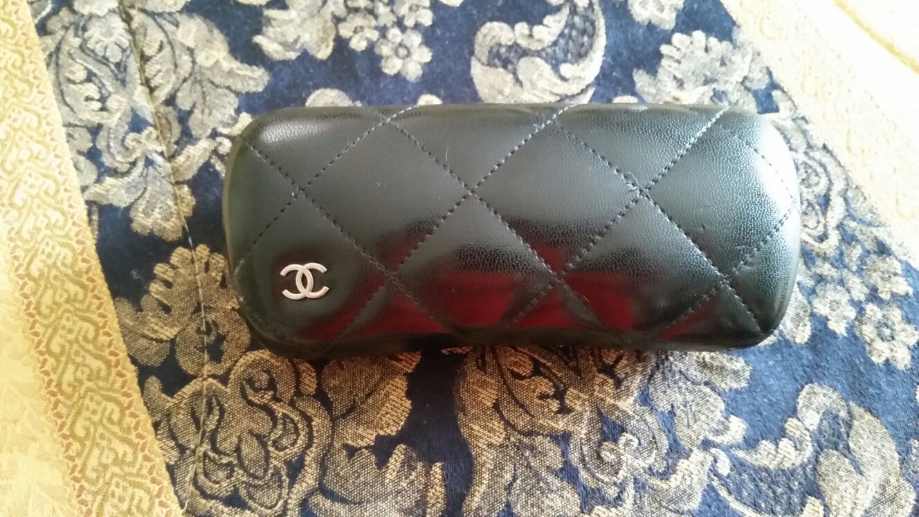 Authentic chanel sunglasses case