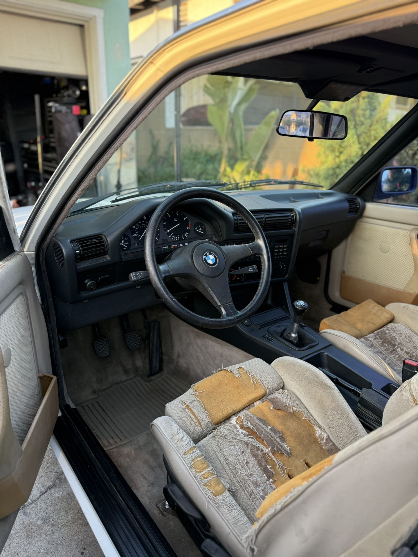 1984 BMW 325 | Auto Source Group BMW 1984 325E