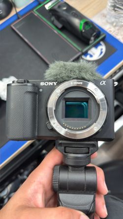 Sony ZV-E10