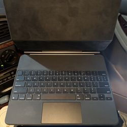 Apple Magic Keyboard case 12.9