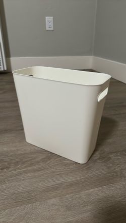 Small trash can