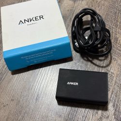 Anker 4 Ports USB with Plug 