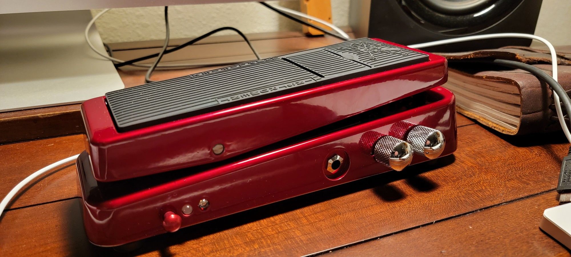 Brand New Slash Edition Wah Pedal Trade????