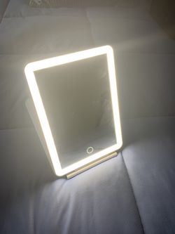 Rechargeable Makeup Mirror