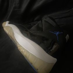 Jordan 11 Retro Space Jam(Black/White/Blue)(2009)