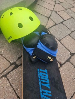 Skateboard with helmet and protections