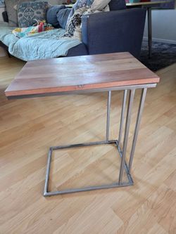 End table