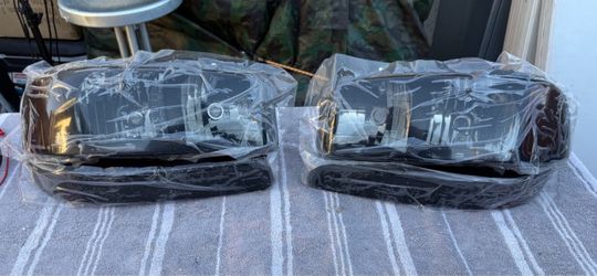 00-06 GMC Yukon Black Smoke Amber Reflector Headlights Parking Lights