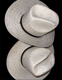 🤠 White Cowboy Hats (2) (M)