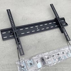 (NEW) $15 TV Wall Mount for 37”-75” TVs, Tilt Bracket Max VESA 600x400mm, Max Weight 110 Lbs