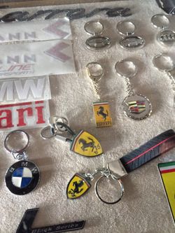 FERRARI BMW LAND ROVER