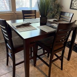 Dining Table 4 Chairs
