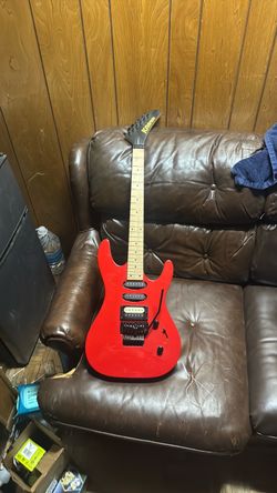 Kramer Striker Guitsr
