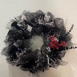 Assorted Christmas Items