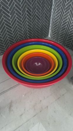 Mixing bowls