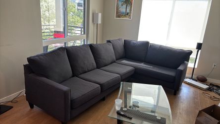 Sectional Couch w/ Minor Scratches