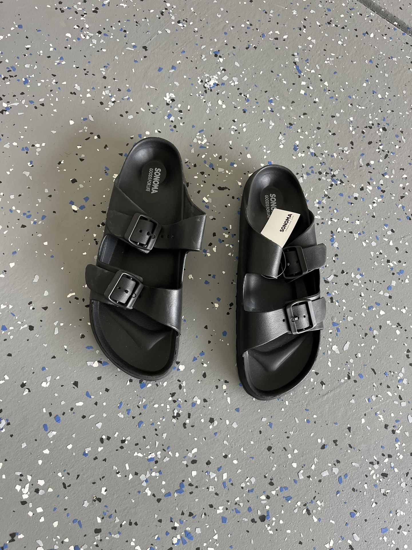 New! $30 Size 11 Sandals 