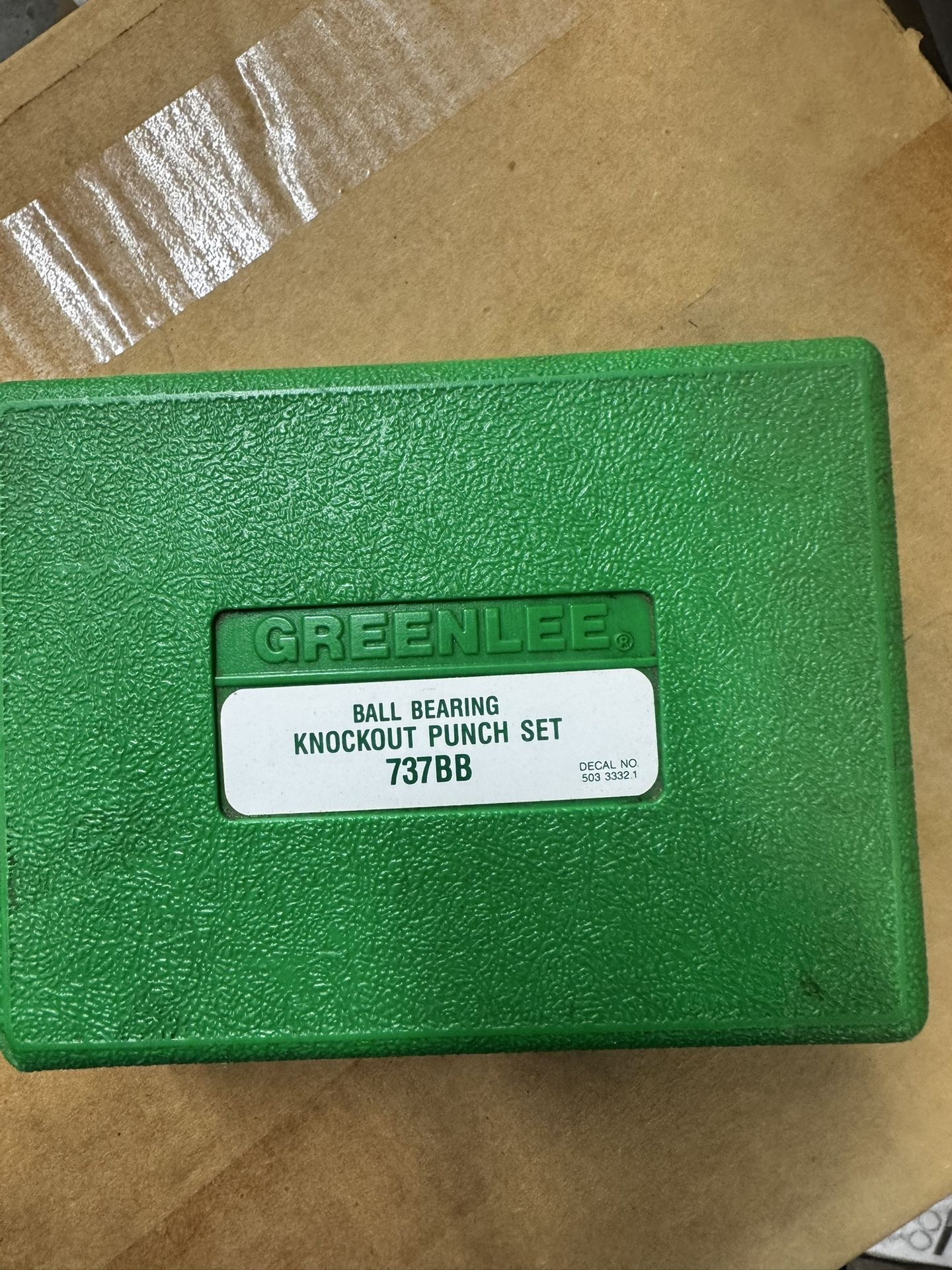 Greenlee 737BB Knockout Punch Kit, 1-1/2-Inch and 2-Inch Conduit