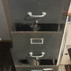 Vintage metal Filing Cabinet 
