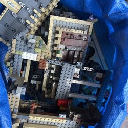 LEGO Harry Potter Castle Hogwarts 