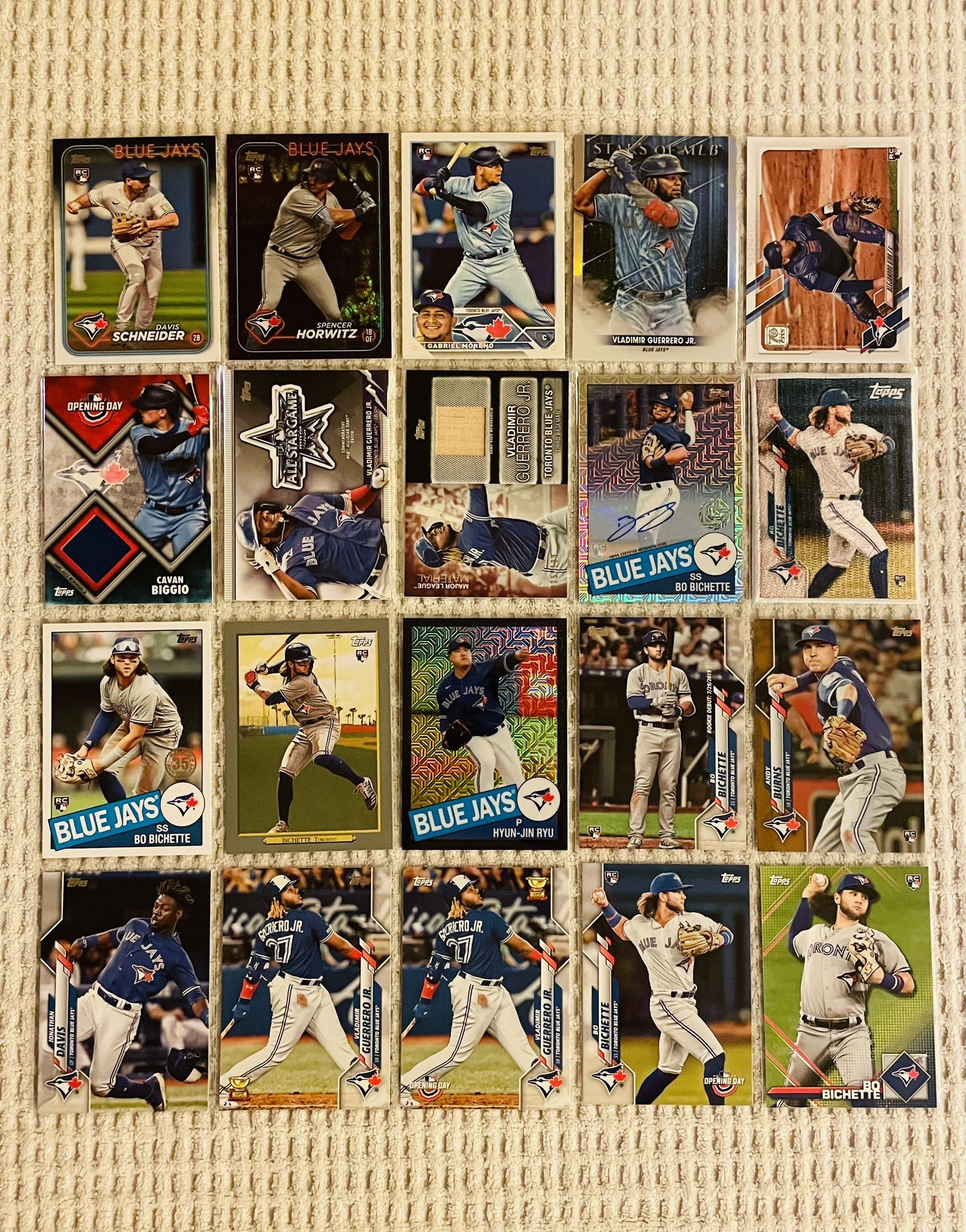 Toronto Blue Jays 40 Card Baseball Lot! Rookies, Prospects, Refractors, Prizms, Autographs, Memorabilia, Short Prints, Variations & More!